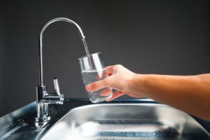 Signs You Need Water Filtration Service